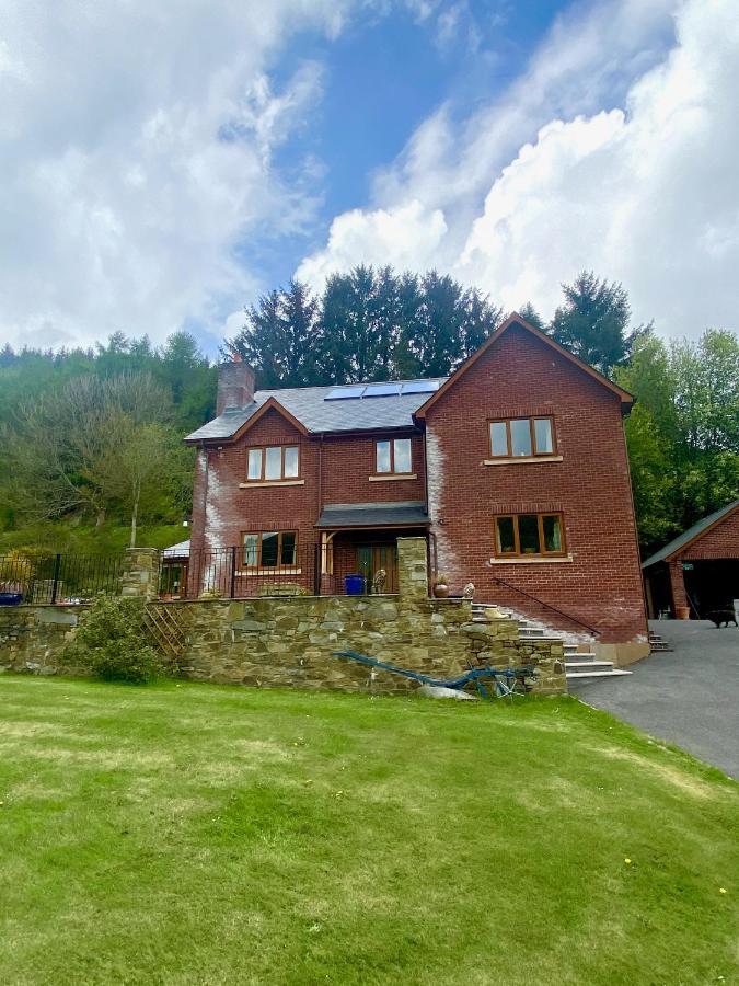 Bed and Breakfast Laurel Bank Abbey-Cwmhir Exterior foto